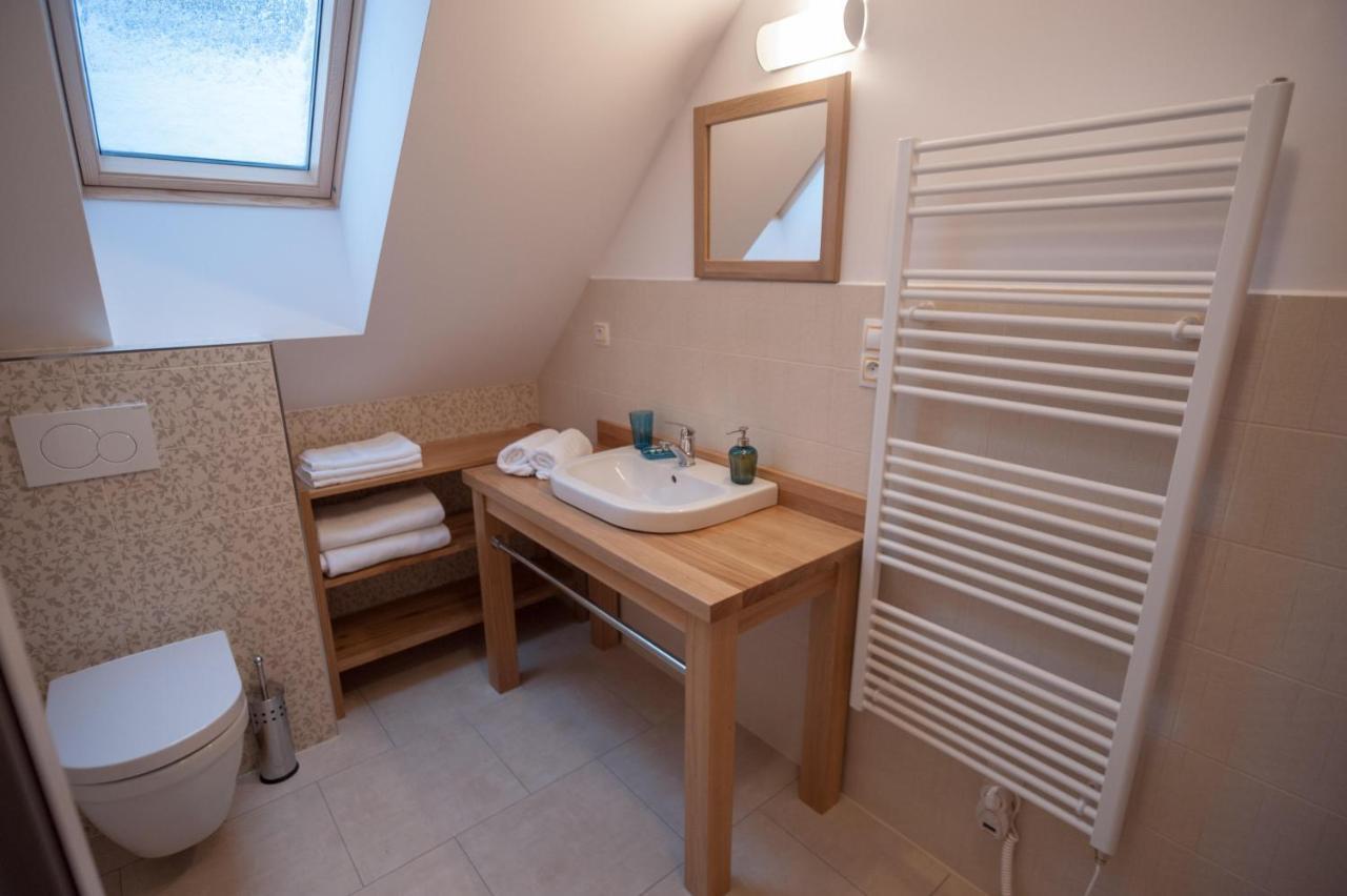 Apartamento Roubenka Bílá Exterior foto