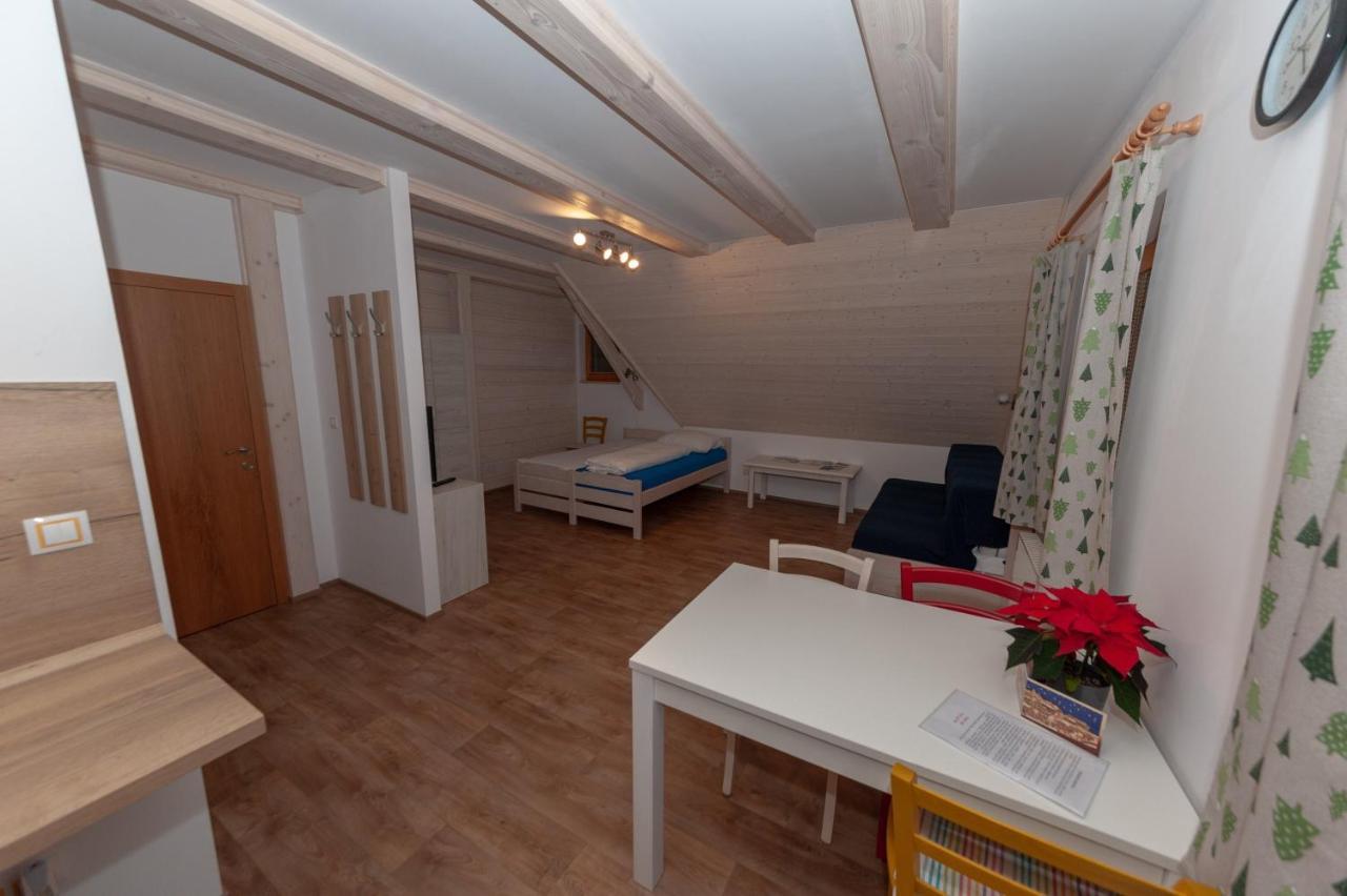 Apartamento Roubenka Bílá Exterior foto